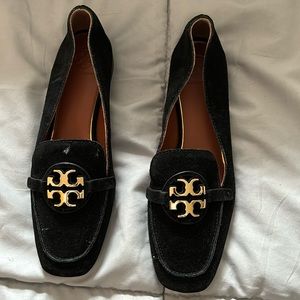 Tory Burch dress shoes,  never worn